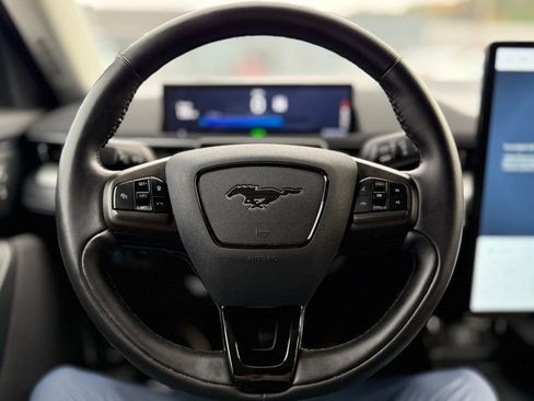 Used 2021 Ford Mustang Mach-E Select w/ Comfort/Appearance Package image 9