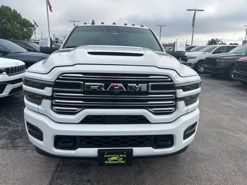 Used 2026 RAM 3500 Laramie w/ Max Tow Package AWD/4WD image 10