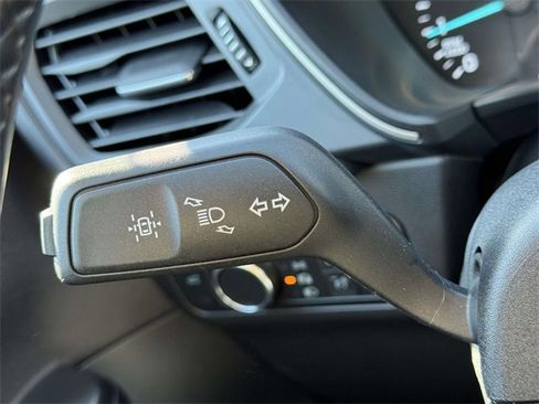 Used 2022 Ford Escape SE w/ Convenience Package image 22