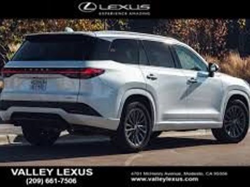 Used 2024 Lexus TX 350 AWD w/ Technology Package image 7