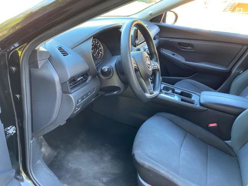 Used 2025 Nissan Sentra S FWD image 31