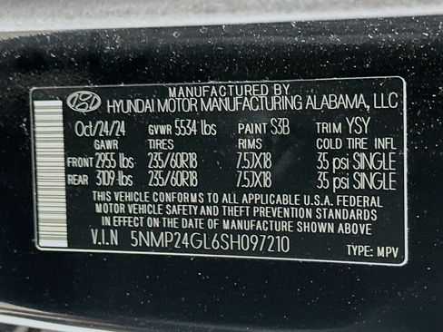 Used 2025 Hyundai Santa Fe SEL FWD image 12