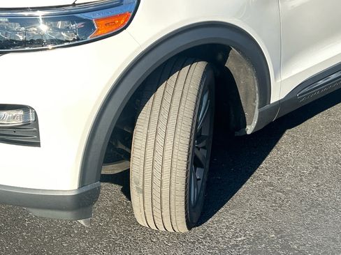 Used 2023 Ford Explorer XLT w/ Equipment Group 202A image 54