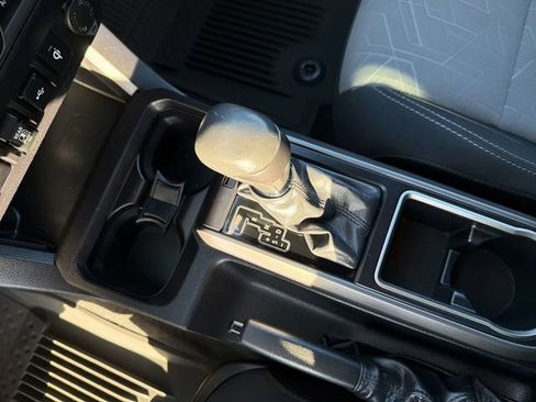 Certified 2022 Toyota Tacoma TRD Off-Road w/ Technology Package image 23