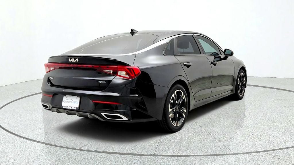 Used 2022 Kia K5 GT-Line AWD/4WD image 5