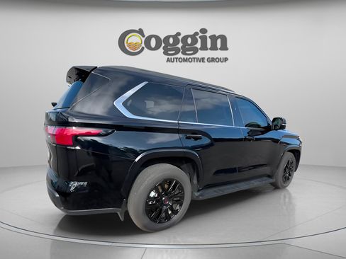 Used 2024 Toyota Sequoia 4WD image 7