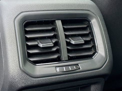 New 2026 Volkswagen Taos SEL AWD/4WD image 26