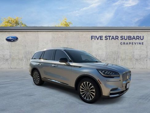 Used 2024 Lincoln Aviator 2WD w/ Premium Package image 2
