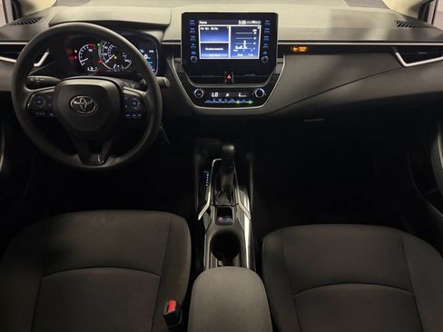 Used 2020 Toyota Corolla LE image 12