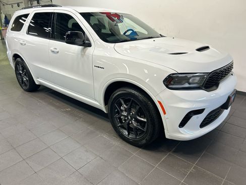 Used 2026 Dodge Durango GT w/ Blacktop Package AWD/4WD image 2