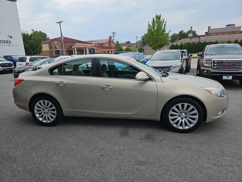 Used 2012 Buick Regal Leather FWD image 7