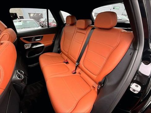 Certified 2026 Mercedes-Benz GLC 300 4MATIC image 17