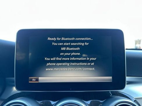 Used 2017 Mercedes-Benz GLC 300 4MATIC image 22