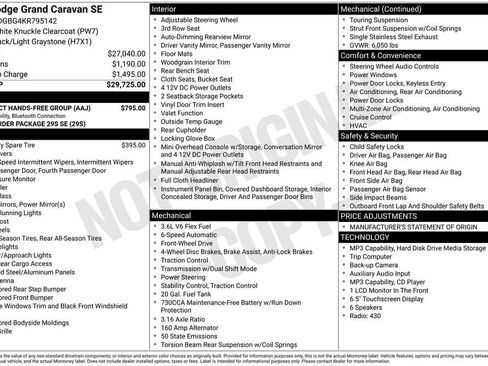 Used 2019 Dodge Grand Caravan SE w/ UConnect Hands-Free Group FWD image 4