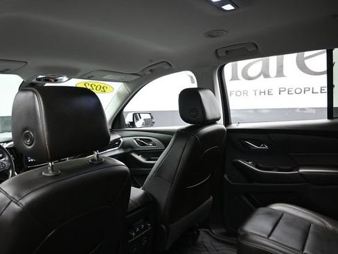 Used 2020 Chevrolet Traverse LT w/ LT Premium Package FWD image 26