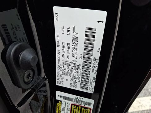 New 2026 Toyota Tundra SR5 AWD/4WD image 10