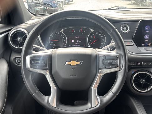Used 2019 Chevrolet Blazer LT w/ Sound & Technology Package AWD/4WD image 6