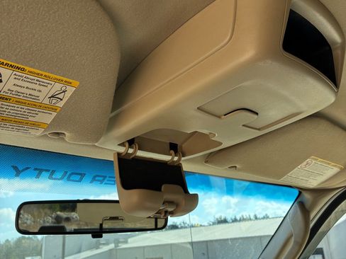 Used 2005 Ford F350 4x4 Crew Cab DRW Super Duty image 21