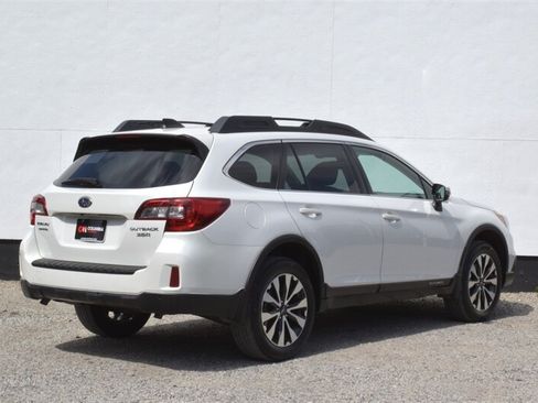 Used 2017 Subaru Outback 3.6R Limited AWD/4WD image 5