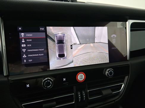 Used 2026 Porsche Macan image 26