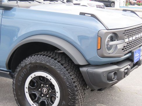 Certified 2023 Ford Bronco Badlands AWD/4WD image 6