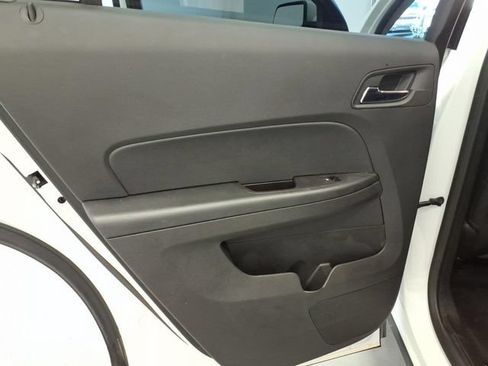 Used 2016 Chevrolet Equinox LT w/ Convenience Package FWD image 15