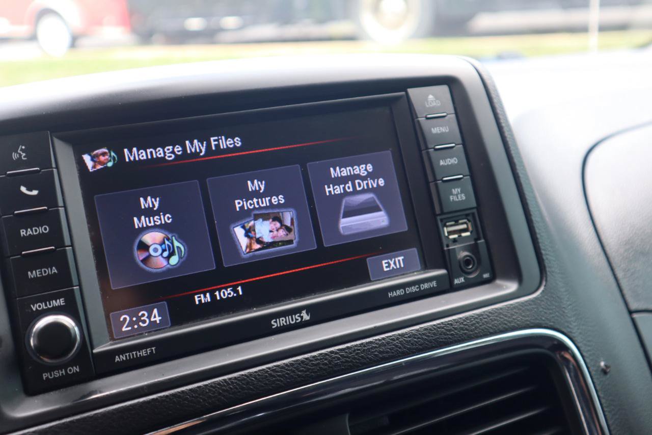 Used 2019 Dodge Grand Caravan SE w/ UConnect Hands-Free Group FWD image 59
