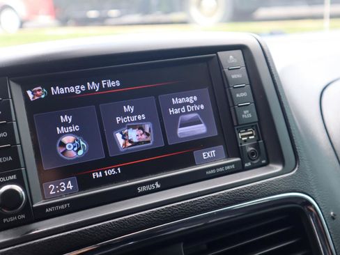 Used 2019 Dodge Grand Caravan SE w/ UConnect Hands-Free Group FWD image 59