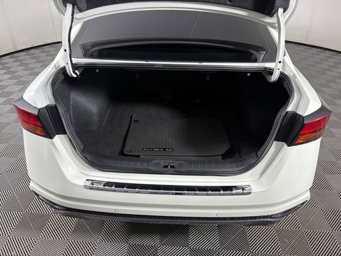 Used 2020 Nissan Altima 2.5 SR w/ Premium Package image 30