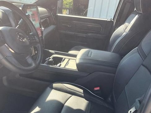 Used 2025 RAM 3500 Limited AWD/4WD image 12