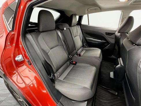 Used 2024 Subaru Crosstrek 2.0i Premium image 27