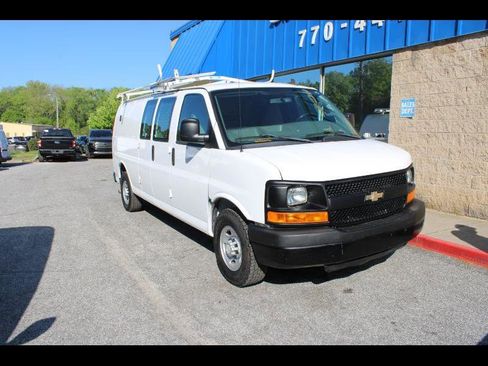 Used 2016 Chevrolet Express 3500 Extended RWD image 1