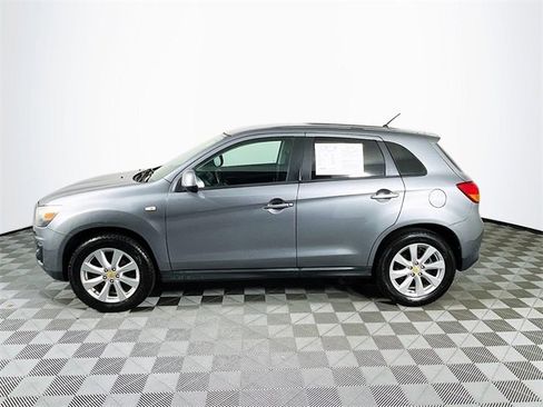 Used 2015 Mitsubishi Outlander Sport ES image 5