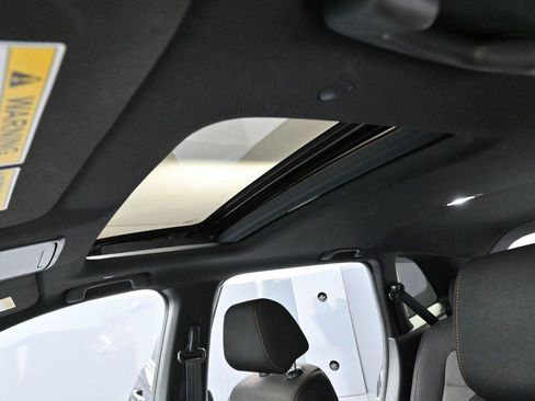 Used 2023 Honda CR-V Sport image 25
