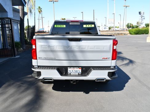 Used 2025 Chevrolet Silverado 1500 RST AWD/4WD image 6