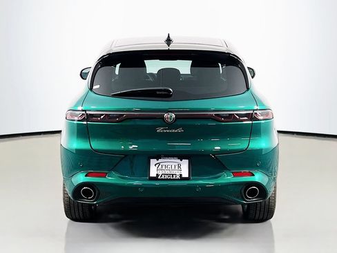 Used 2025 Alfa Romeo Tonale Tributo Italiano AWD/4WD image 6