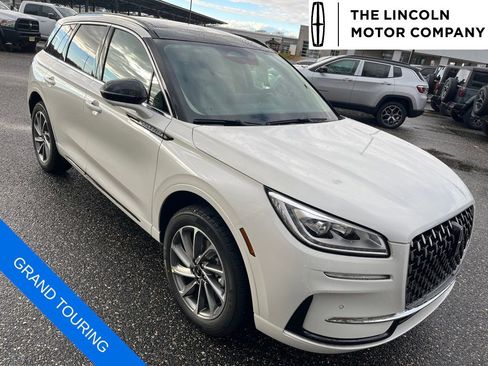 New 2026 Lincoln Corsair Grand Touring image 1