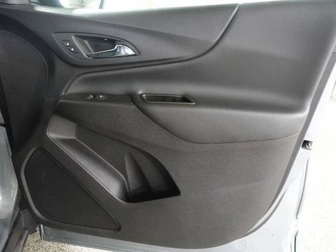 Used 2024 Chevrolet Equinox LT w/ LPO, Floor Liner Package FWD image 24