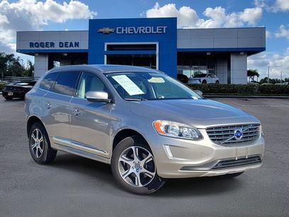 Used 2015 Volvo XC60 T6 w/ Proximity Package