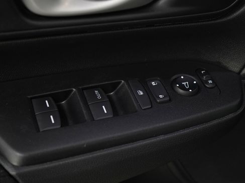 Used 2021 Honda CR-V LX image 20