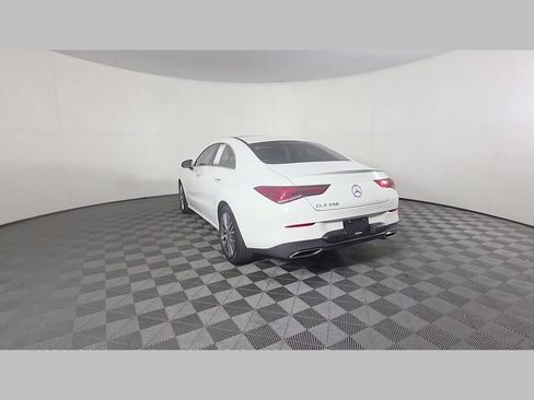 Used 2023 Mercedes-Benz CLA 250 image 44