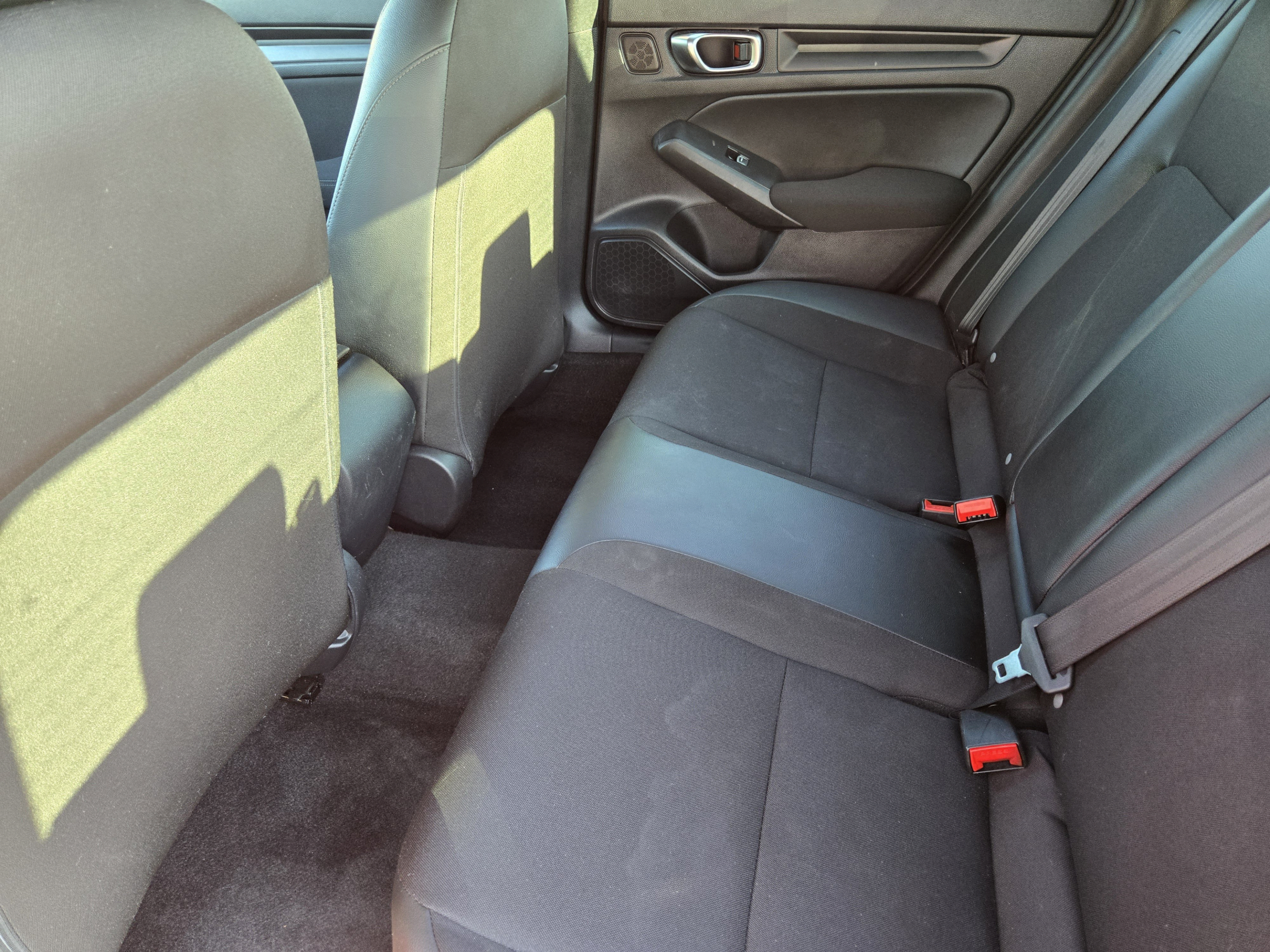 Used 2025 Honda Civic Sport image 31