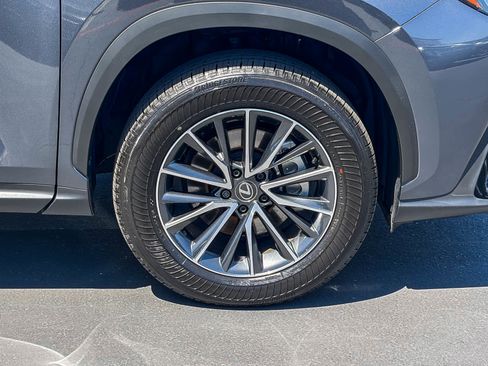 Certified 2025 Lexus NX 350h AWD w/ Accessory Package (2T) image 9