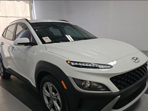 Used 2023 Hyundai Kona SEL AWD/4WD image 4