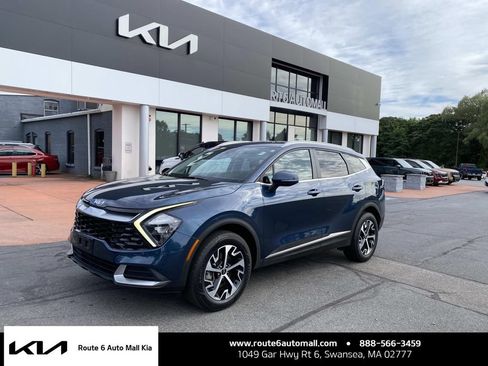 Used 2023 Kia Sportage EX AWD/4WD image 1