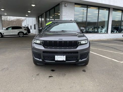 Used 2025 Jeep Grand Cherokee L Altitude AWD/4WD image 2