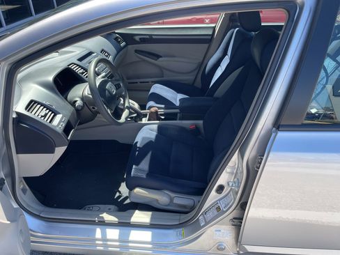 Used 2007 Honda Civic Hybrid Sedan image 9