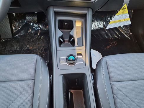 New 2026 Volkswagen Tiguan SE image 17