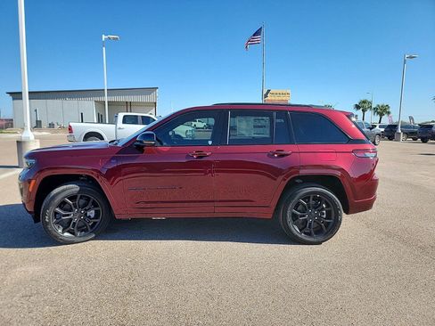 New 2025 Jeep Grand Cherokee Limited 4xe AWD/4WD image 6