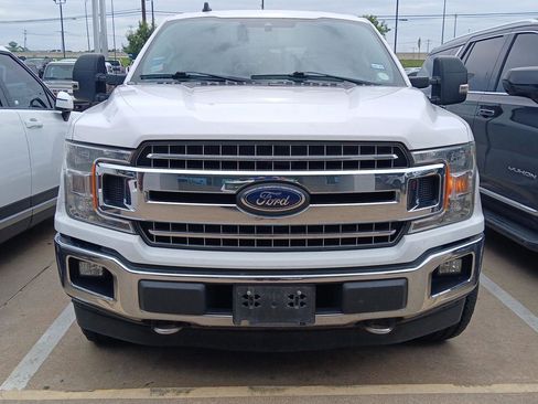 Used 2019 Ford F150 XLT w/ Equipment Group 302A Luxury AWD/4WD image 3